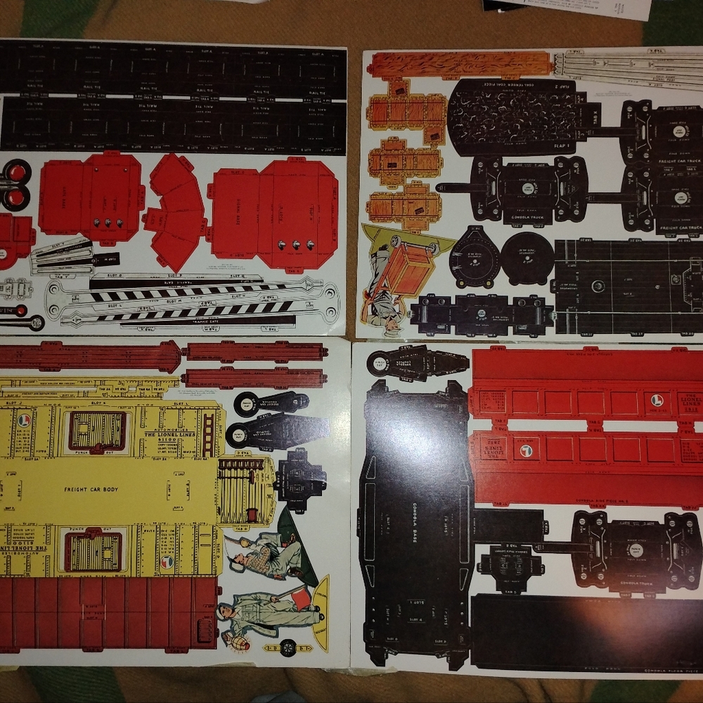 Lionel paper Train, Thin Card, Greenburg Publishing Co., 1981